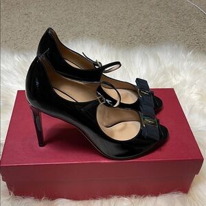 Salvatore Ferragamo Black Patent Leather Pumps with Gold Accents NWT